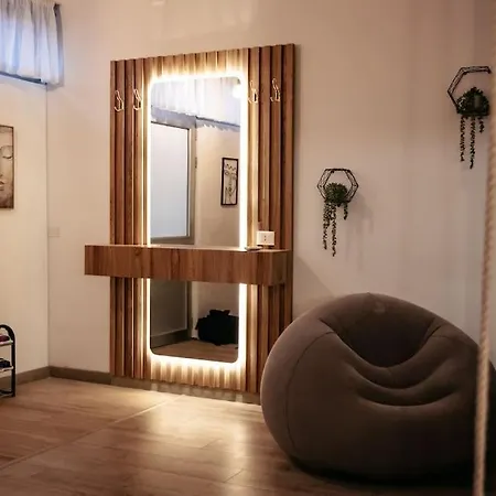 Apartment Wooden Art Shkoder